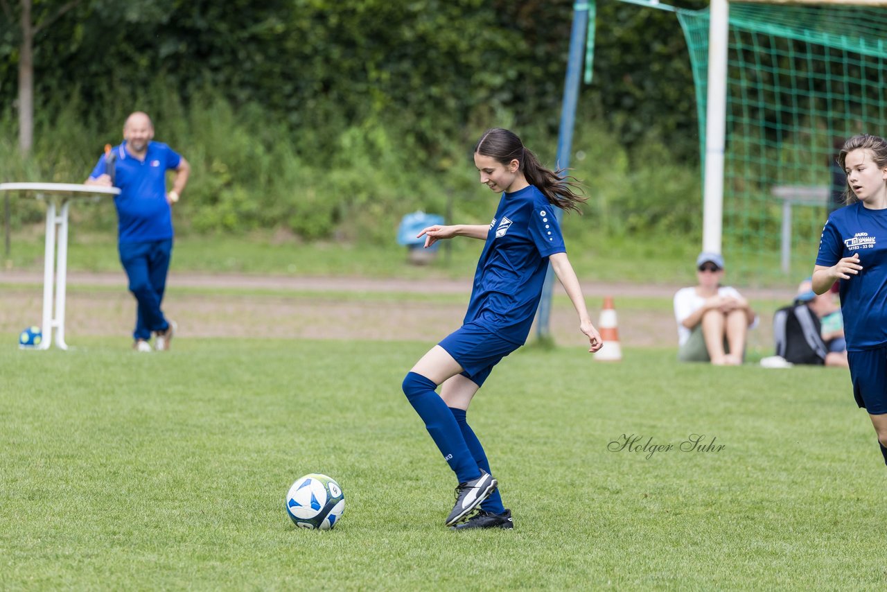 Bild 143 - Loewinnen Cup